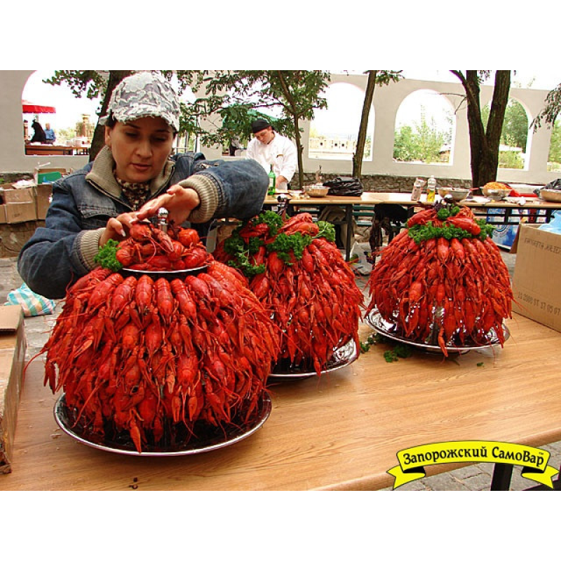 Піраміда для подачі раків «Червона гірка» МТЦ-Запоріжжя