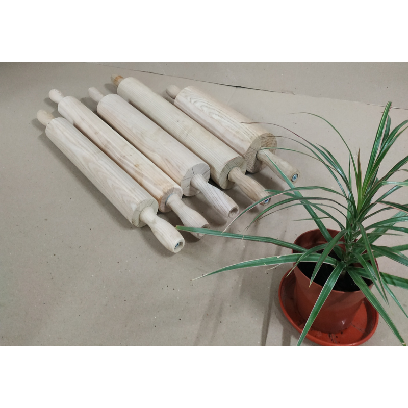 Скалка кондитерська дерев“яна з обертовими ручками