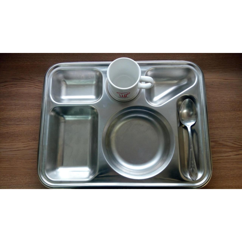 Піднос самообслуговування нерж. сталь для великих їдалень